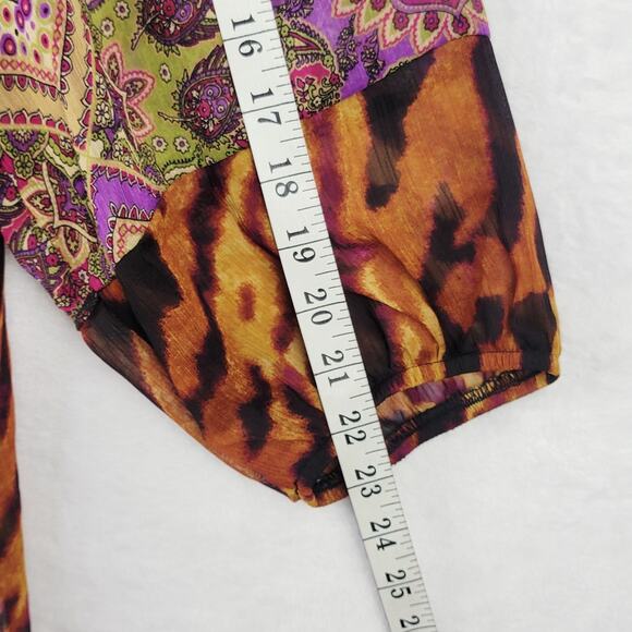 Whimsical Sz 2X Top Button Sheer 3/4 Sleeve V Neck Colorful Animal Floral Casual - Picture 10 of 10
